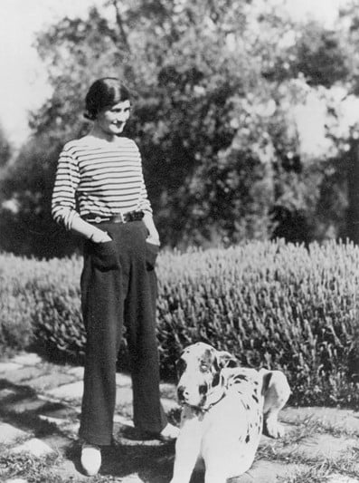 Mademoiselle Chanel at her house La Pausa in the French riviera with her dog Gigot - Coco Chanel Fragrance House