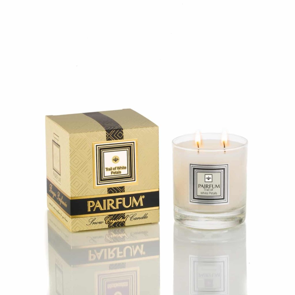 Pairfum Large Snow Crystal Candle Signature Trail Of White Petals