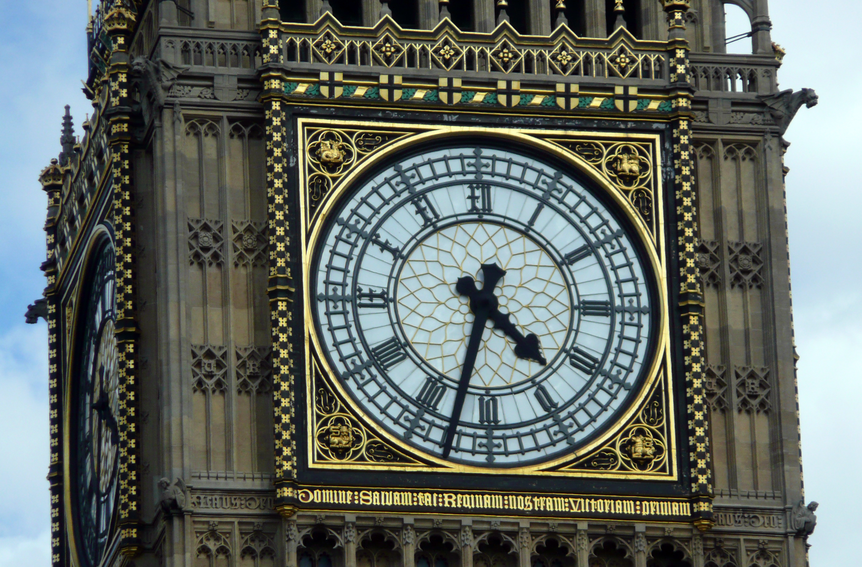 Clock Big Ben Fragrance Sample