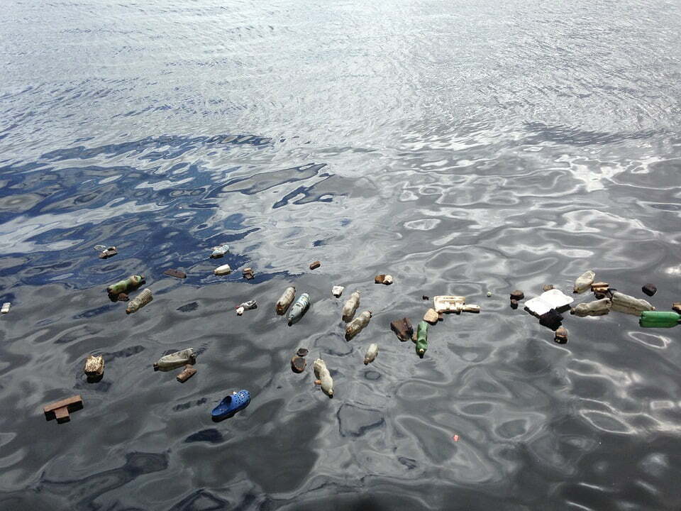 Plastic Floating On Water Plastic Floating On Water 1