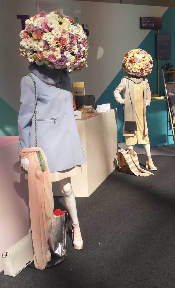 Flower Crown PAIRFUM London Head