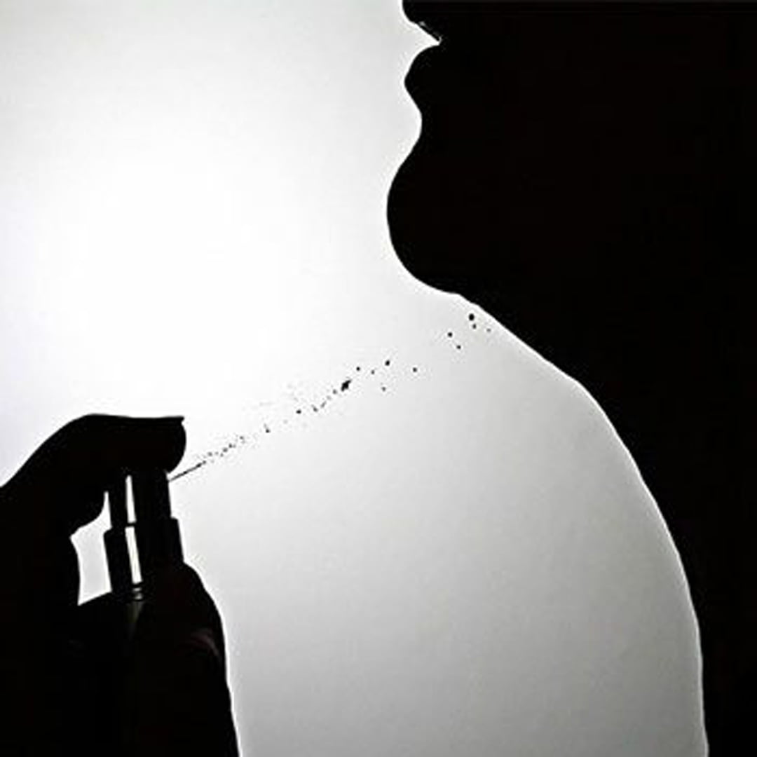 Fragrance Woman Nose Sq 20