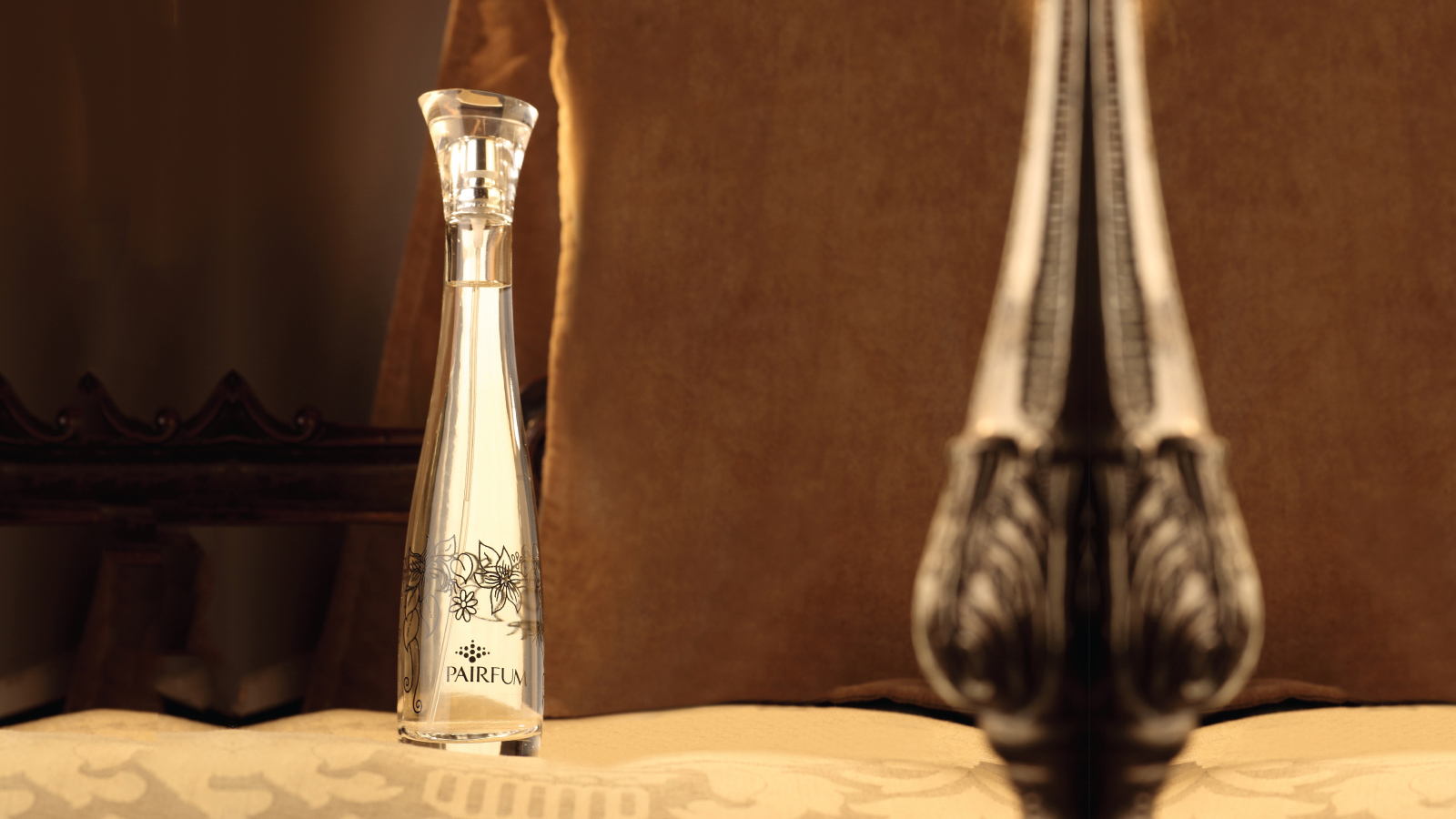 Flacon Room Perfume Spray Livingroom Chair 16 9 Flacon Room Perfume Spray Livingroom Chair 16 9
