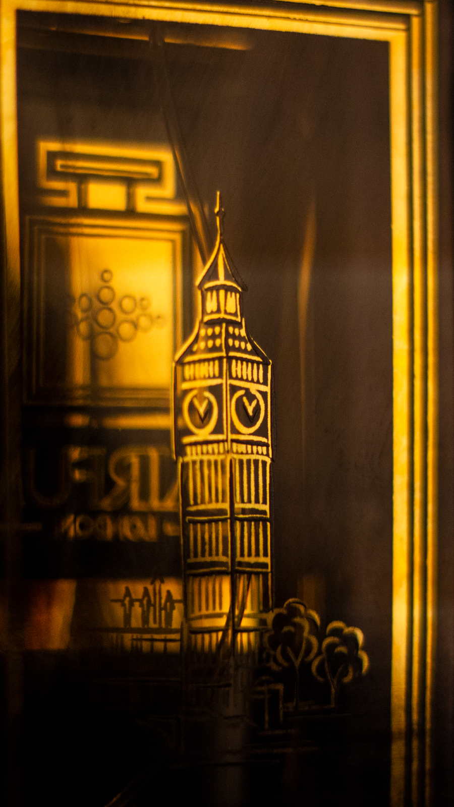 Pairfum Eau De Parfum Back Gold London 9 16 Pairfum Eau De Parfum Back Gold London 9 16