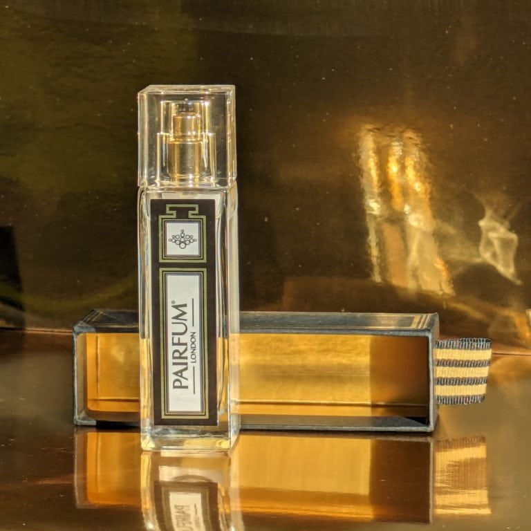 Pairfum Eau de Parfum Intense 30ml Travel Spray Pure Bottle Tray Side Gold 1 1 Pairfum Eau de Parfum Intense 30ml Travel Spray Pure Bottle Tray Side Gold 1 1