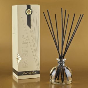 PAIRFUM Reed Diffuser bell large BWT  web e1436108019626