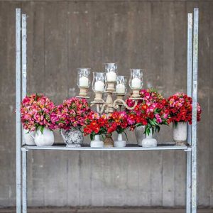 Pairfum Perfume Candle Alstroemeria Red Bouquet Vase