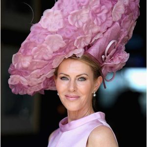 Pairfum natural perfume royal ascot ladies day hat 13 Pairfum natural perfume royal ascot ladies day hat 13