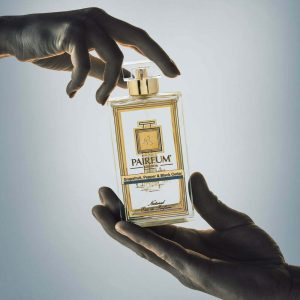 Pairfum Eau De Parfum Bottle Man Hands Grapefruit Pepper Black Cedar