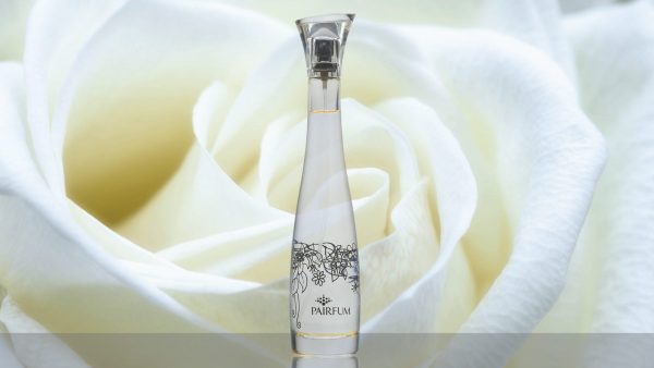 Flacon Room Perfume Spray Rose White Flower 16 9 Flacon Room Perfume Spray Rose White Flower 16 9